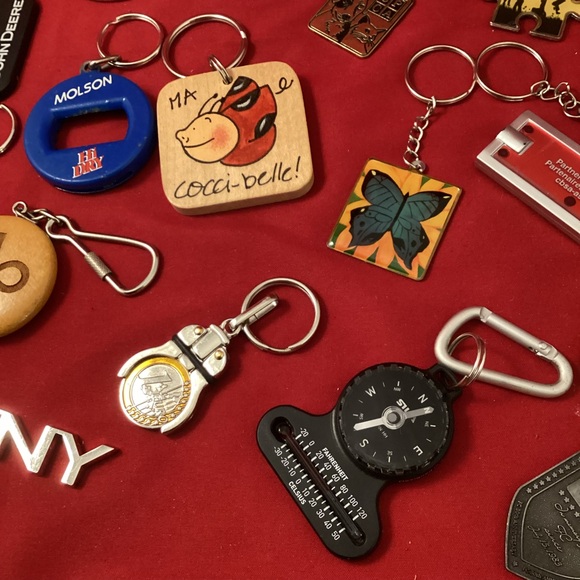 Various keychain lot - Picture 3 of 10